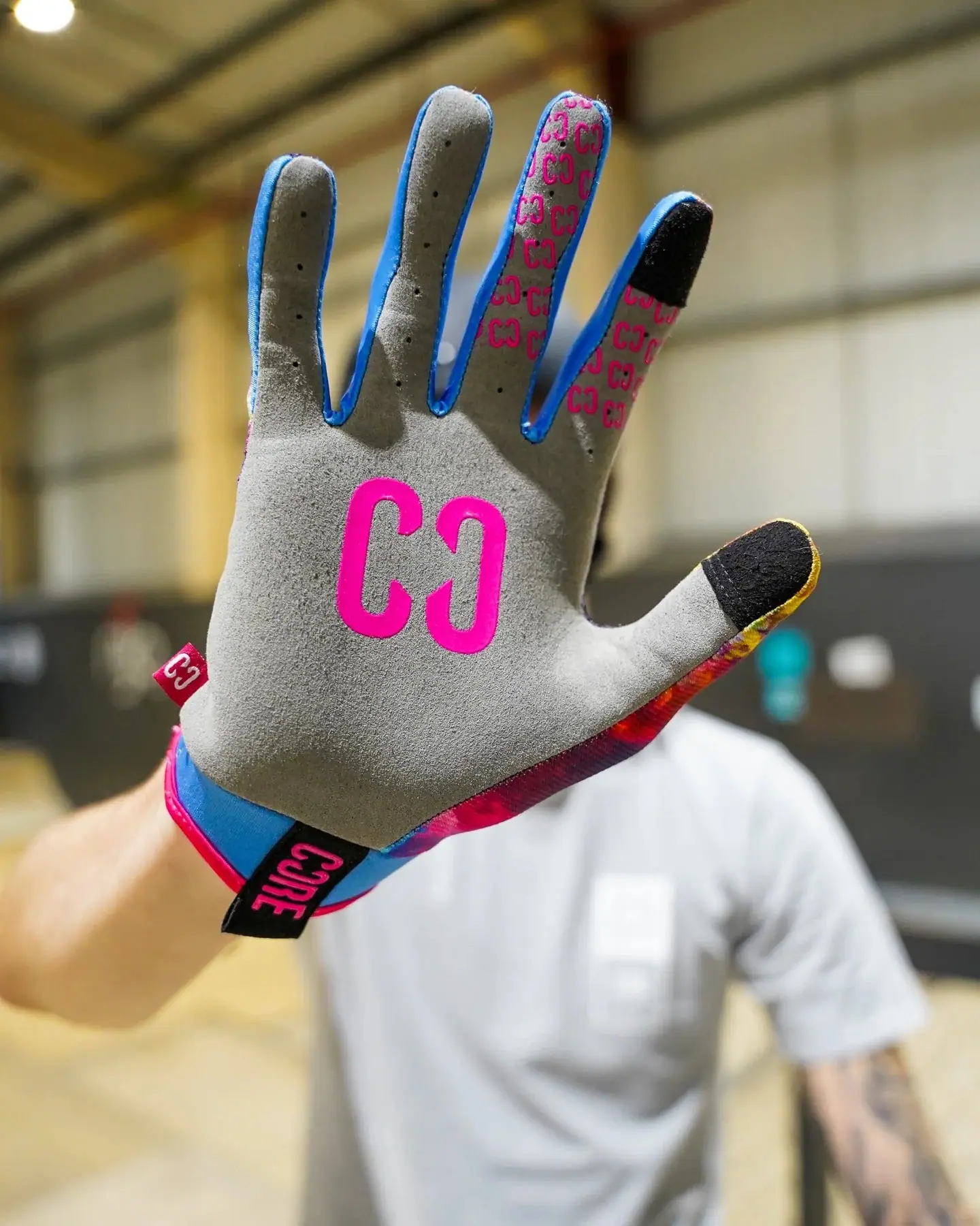 Thumb 4